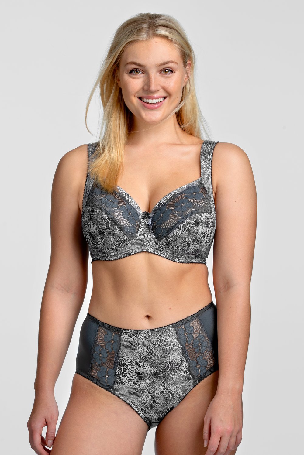 Leo panty