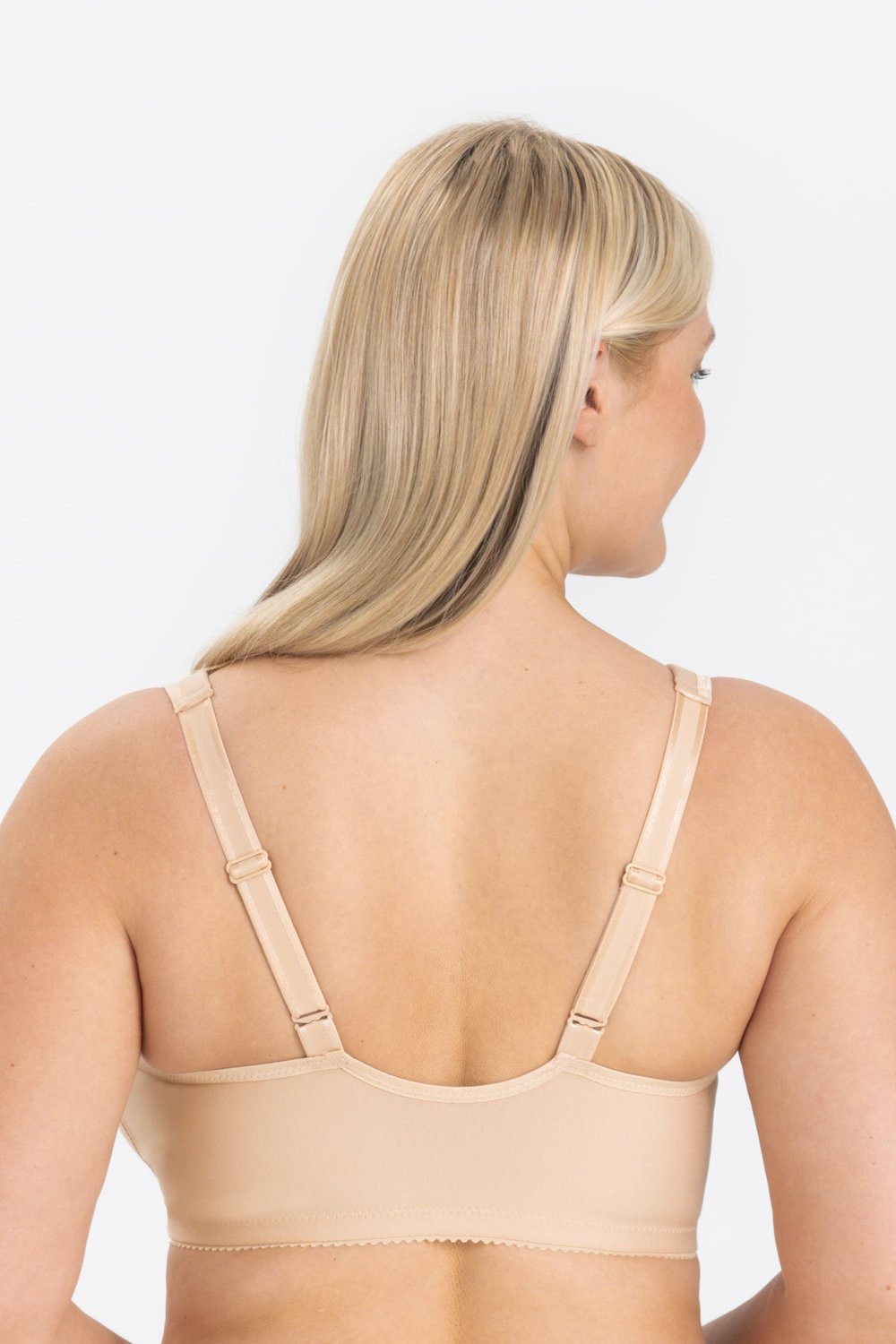 Broderie Anglaise front-closure bra