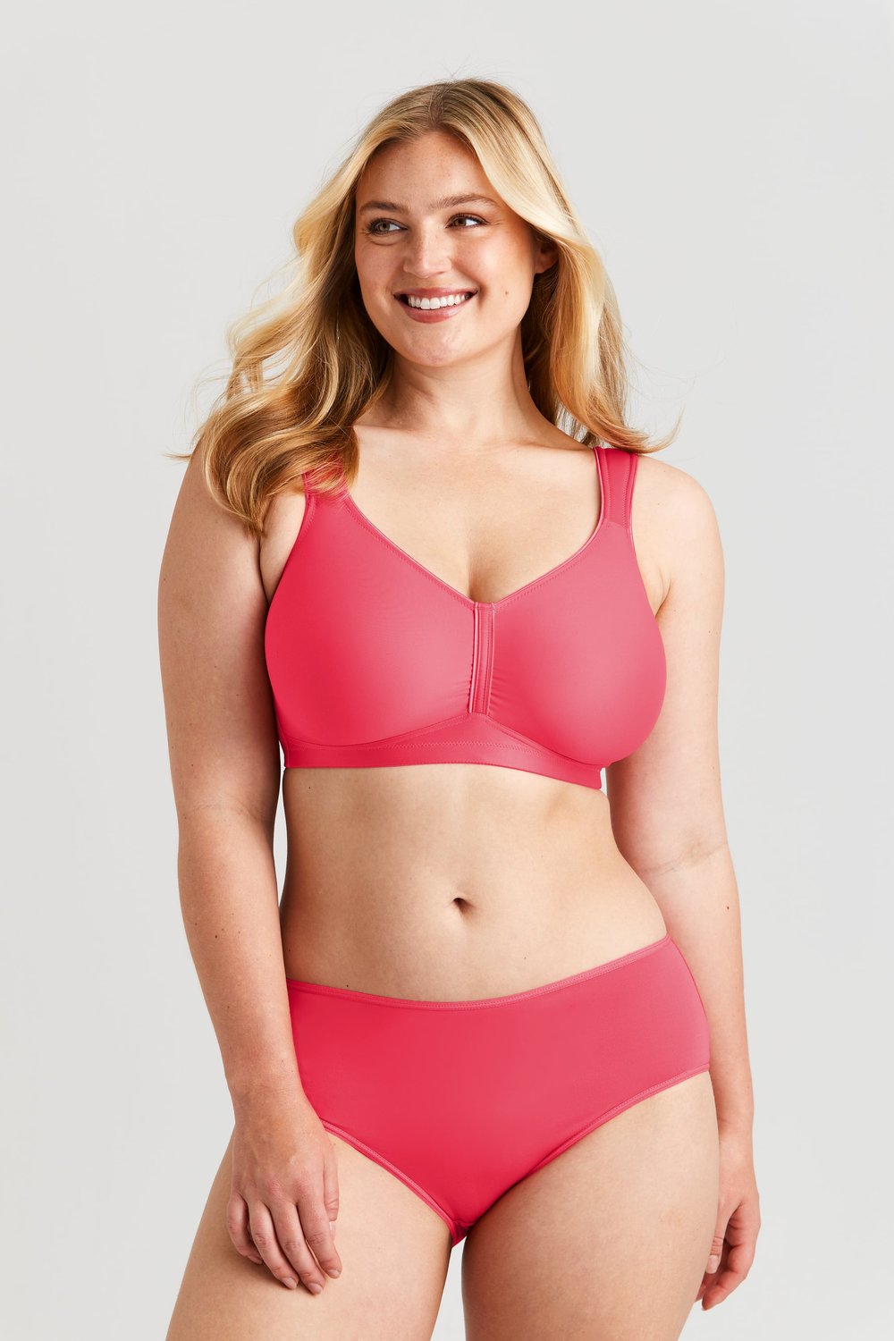 Maxi panty in micro feeling