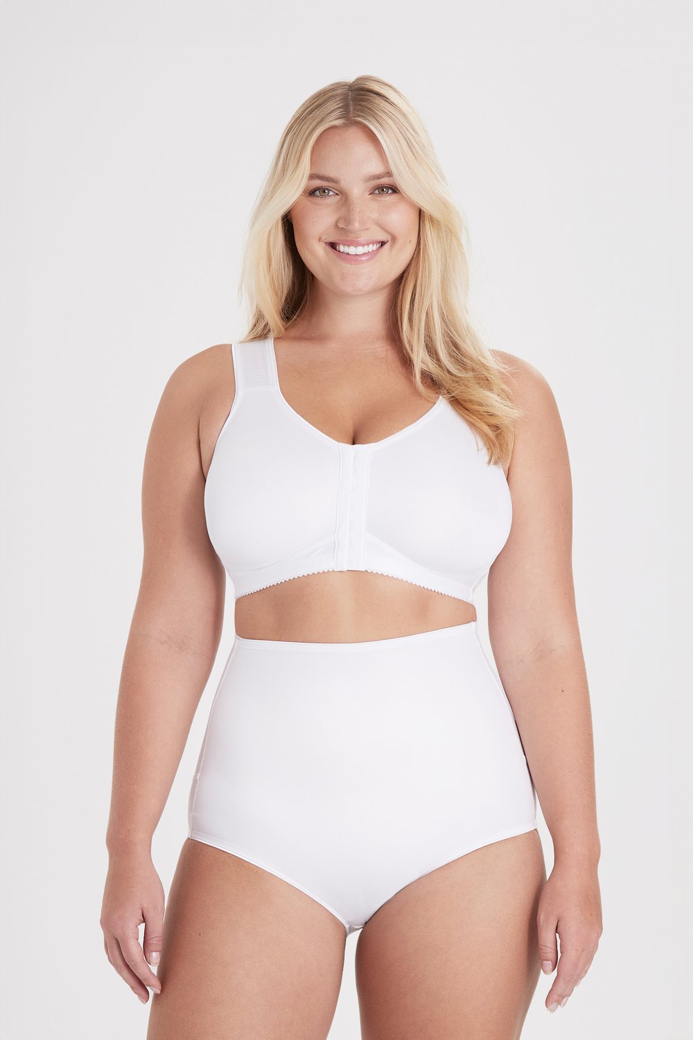 Nova front closure bra