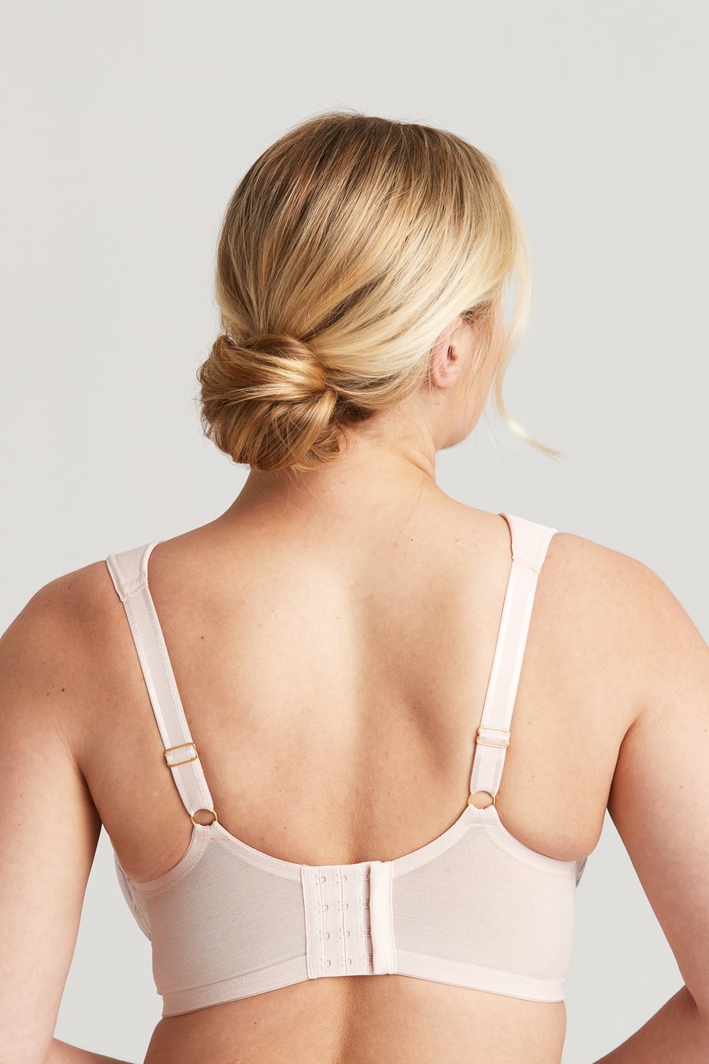 Embroidered Dreams bra