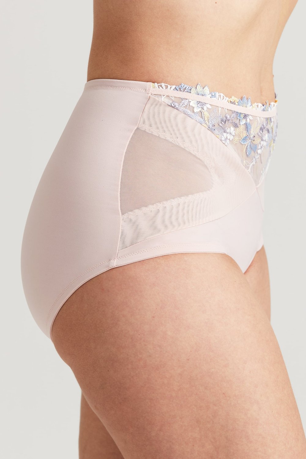 Embroidered Dreams panty girdle