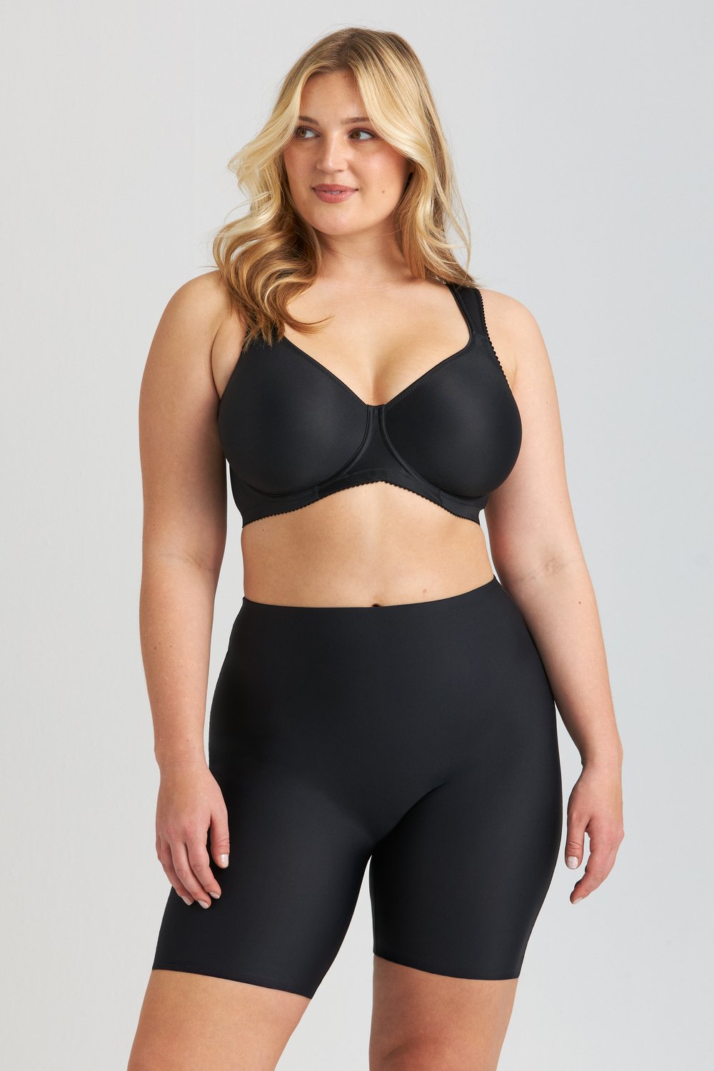 Cool Sensation panty with long legs & hem seam - Front-Lined