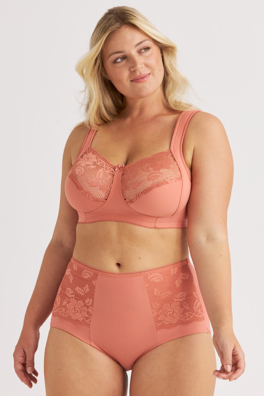 Lovely Lace bra