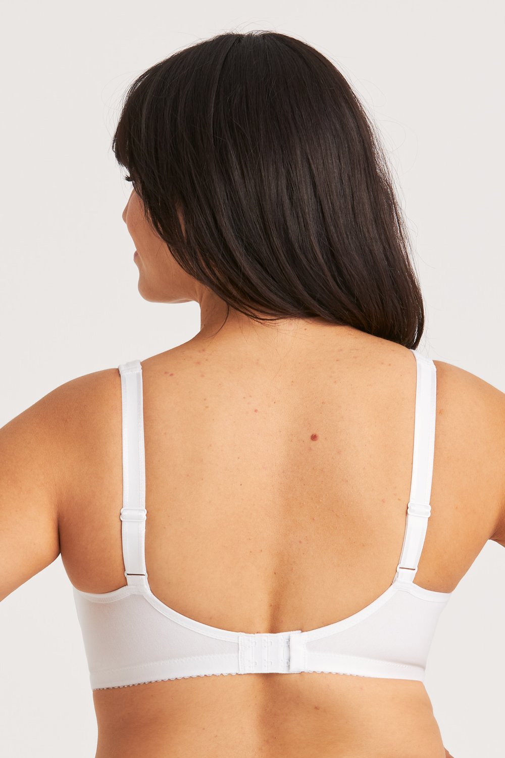 Broderie Anglaise bra