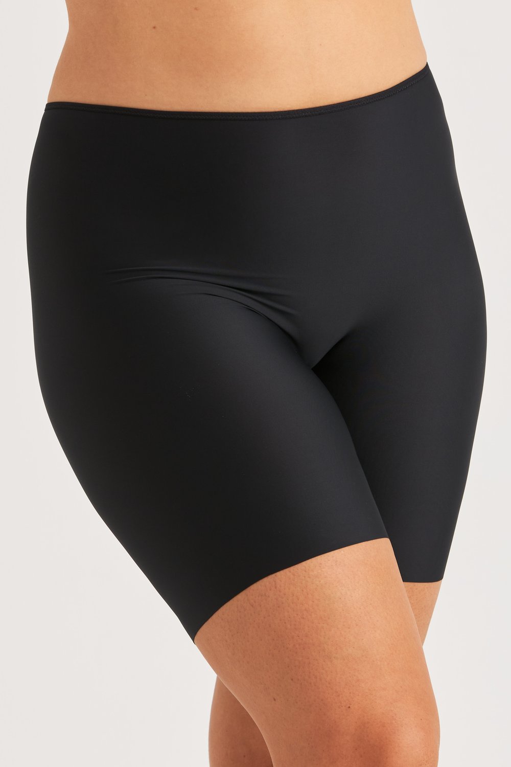 Cool Sensation panty with long legs