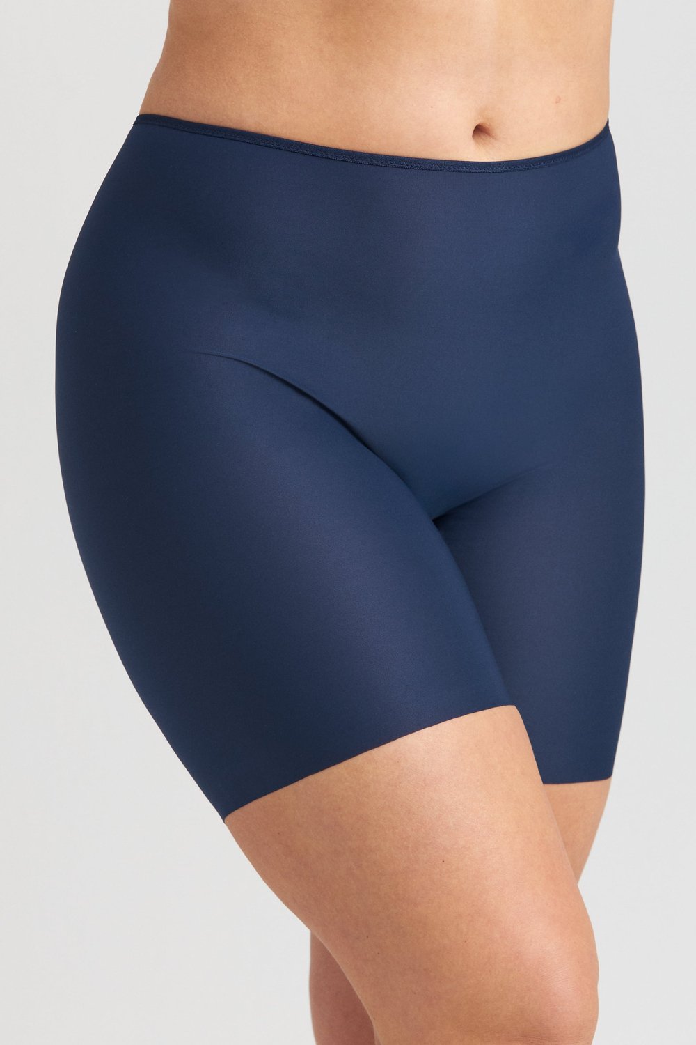 Cool Sensation panty with long legs