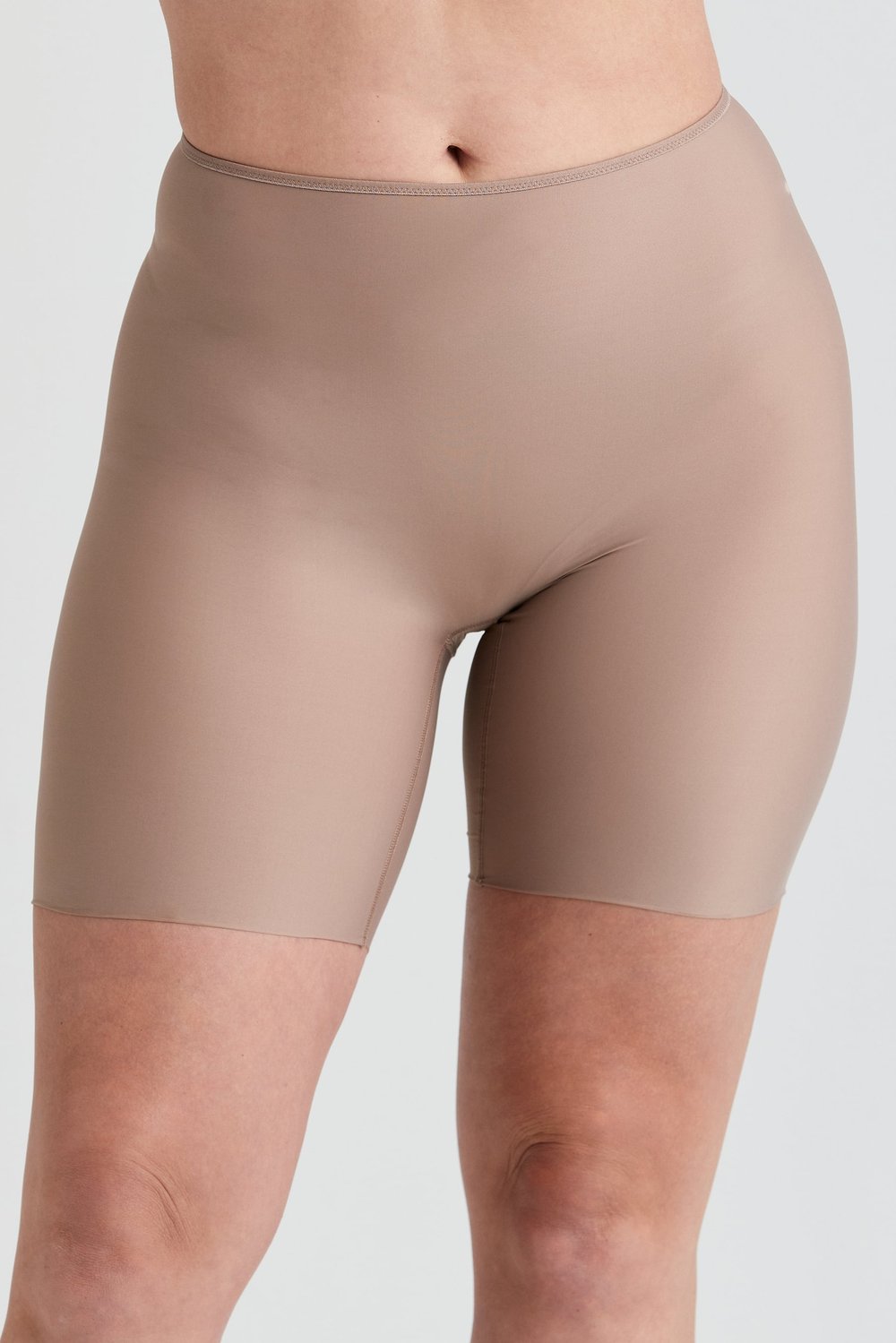 4-pack Cool Sensation panty with long legs taupe