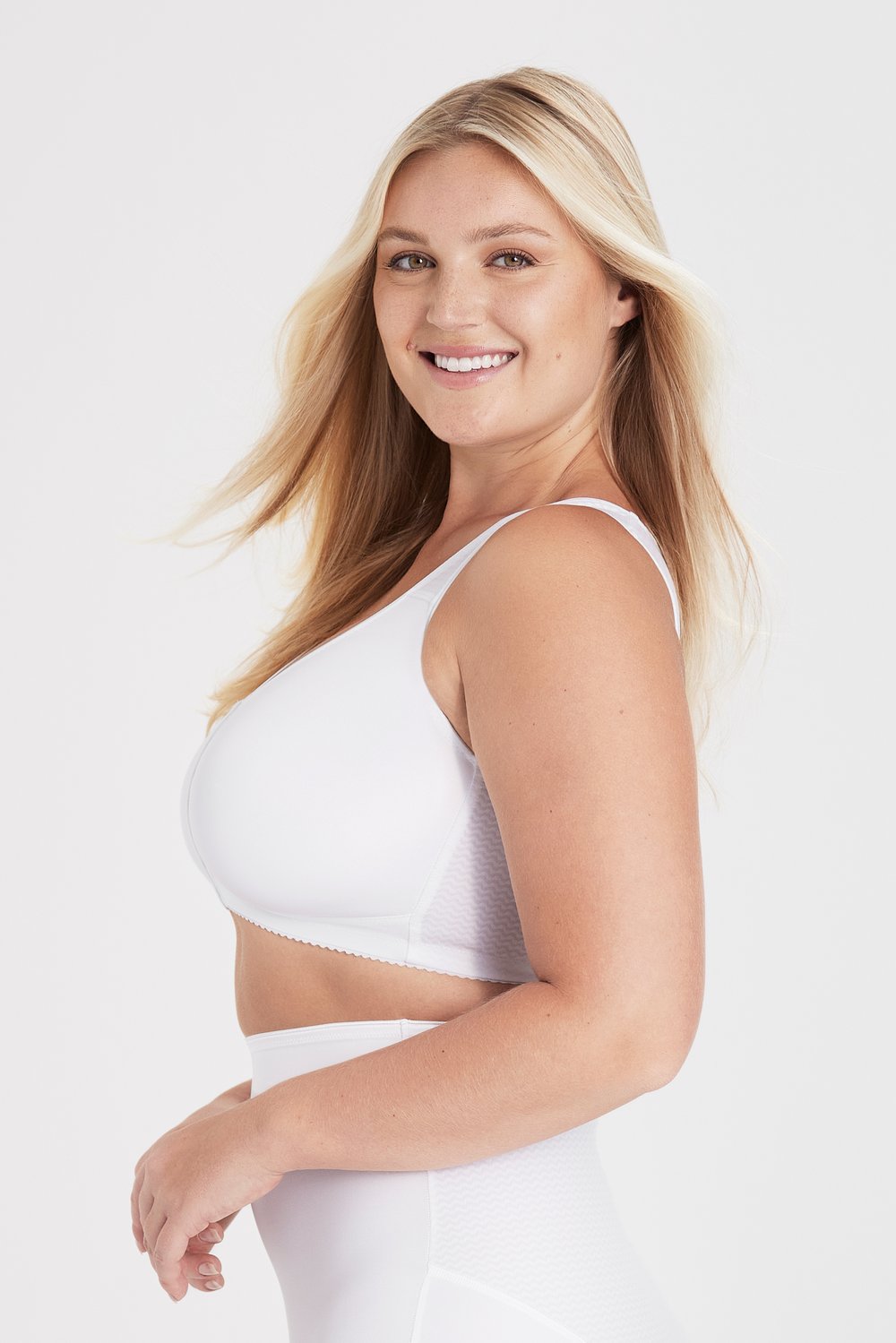 Nova front closure bra