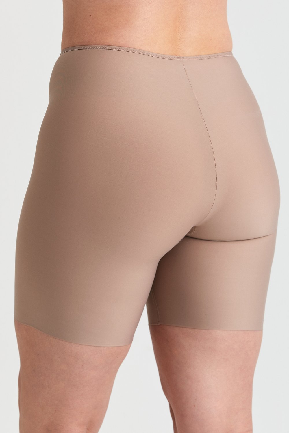4-pack Cool Sensation panty with long legs taupe