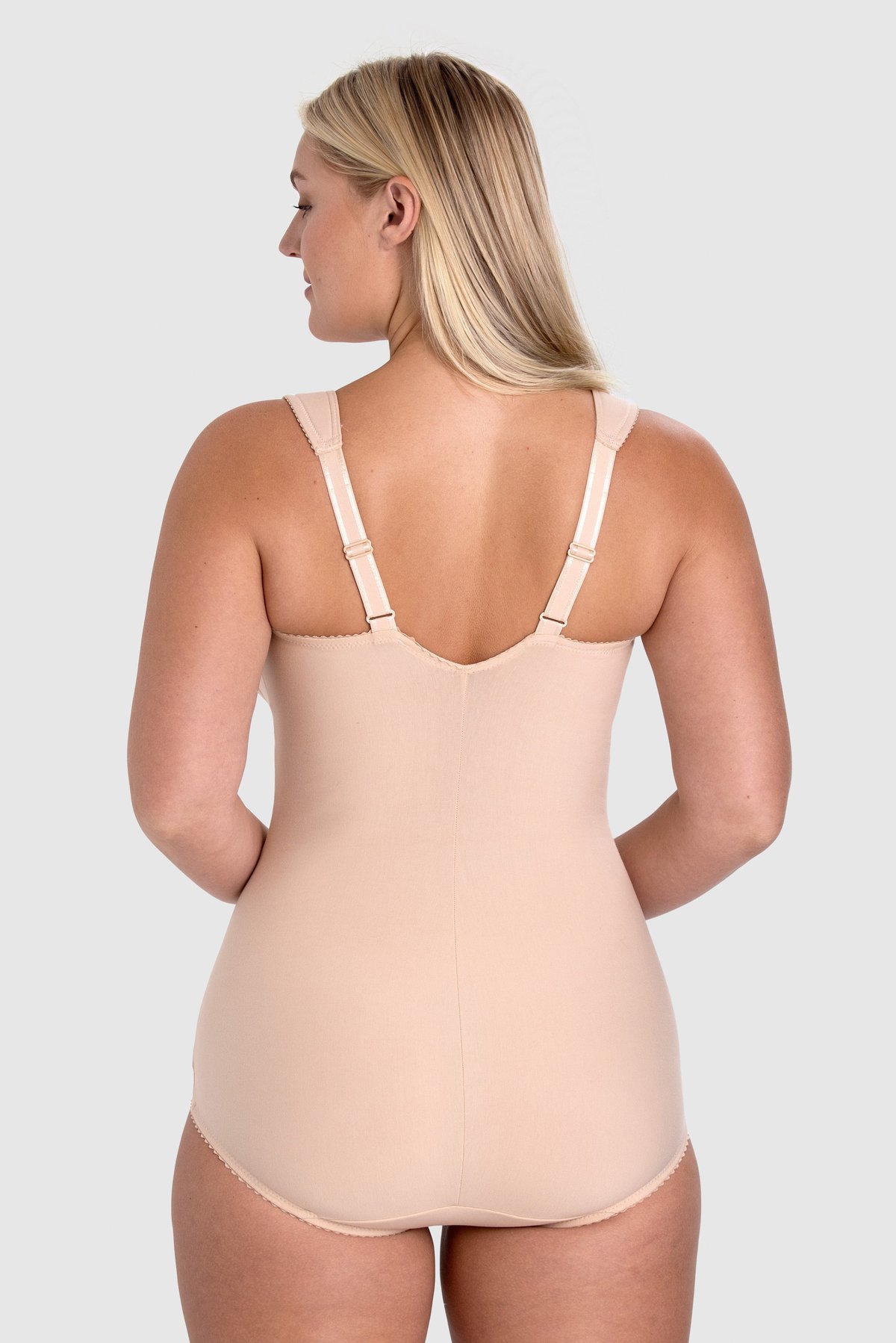 Lovely Lace formande body