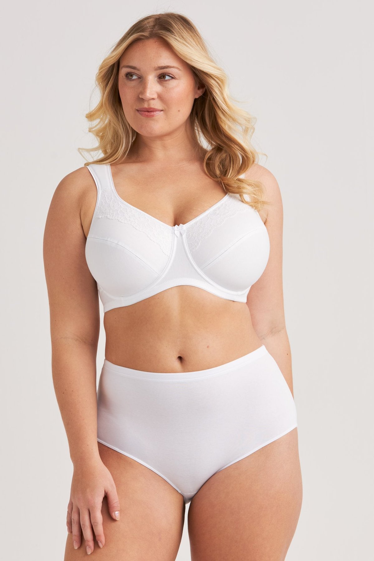 Cotton Now minimizer bra