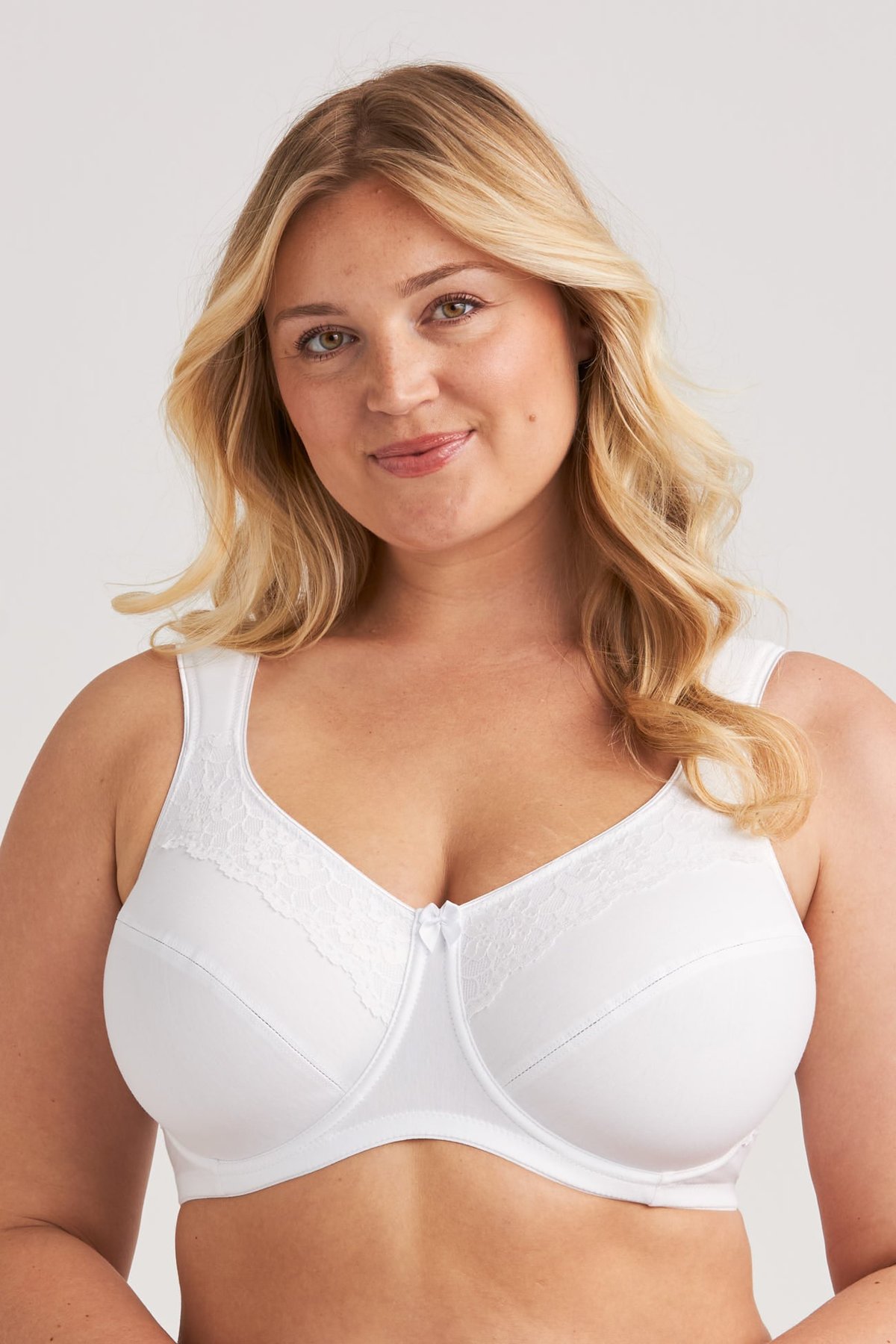 Cotton Now minimizer bra