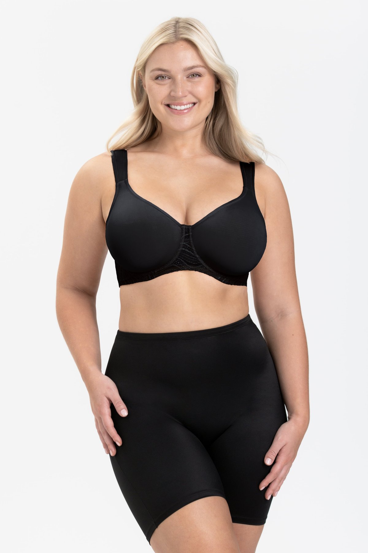 Smart Shape panty with long legs