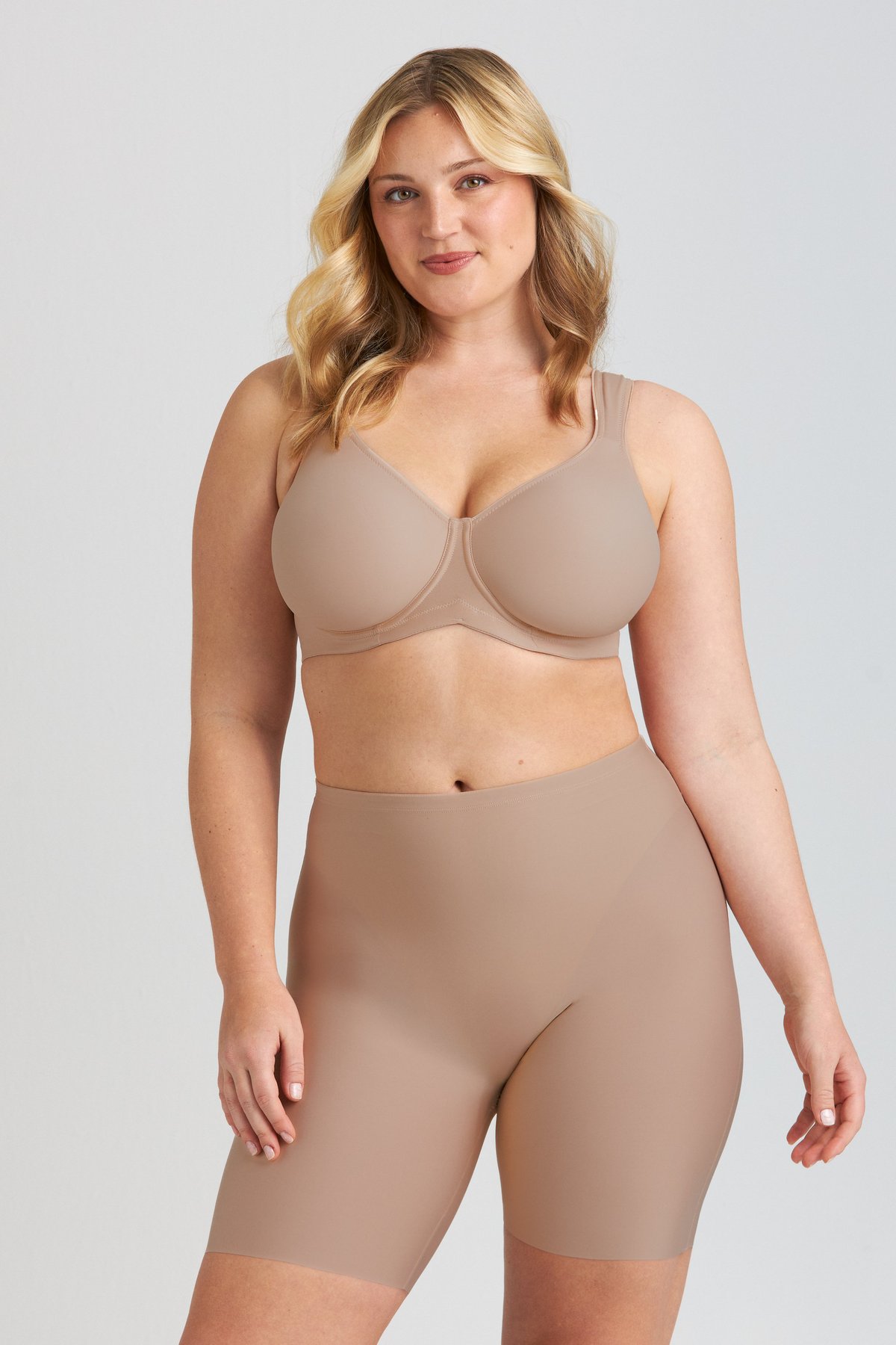 Cool Sensation panty with long legs - Front-Lined