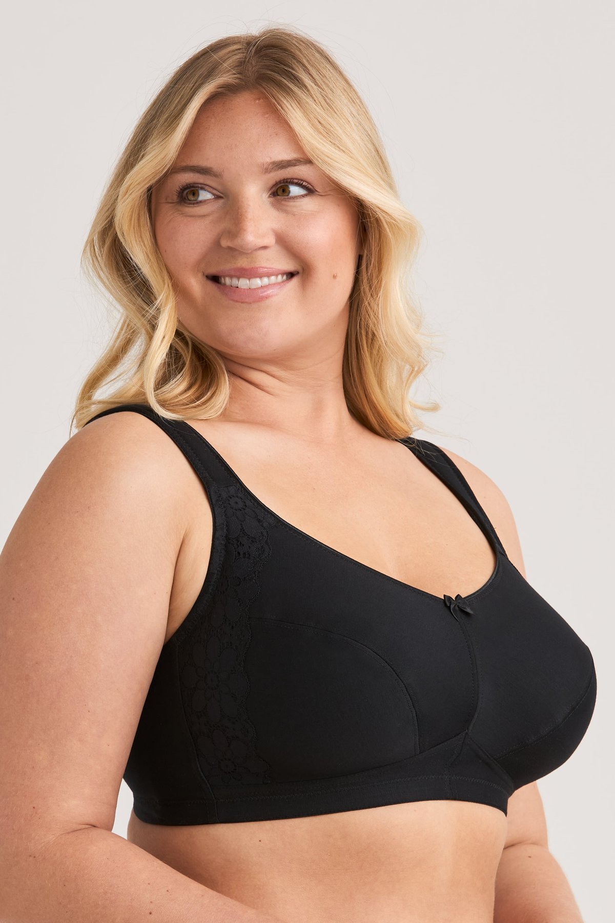 Soutien-gorge pour prothèse AVA