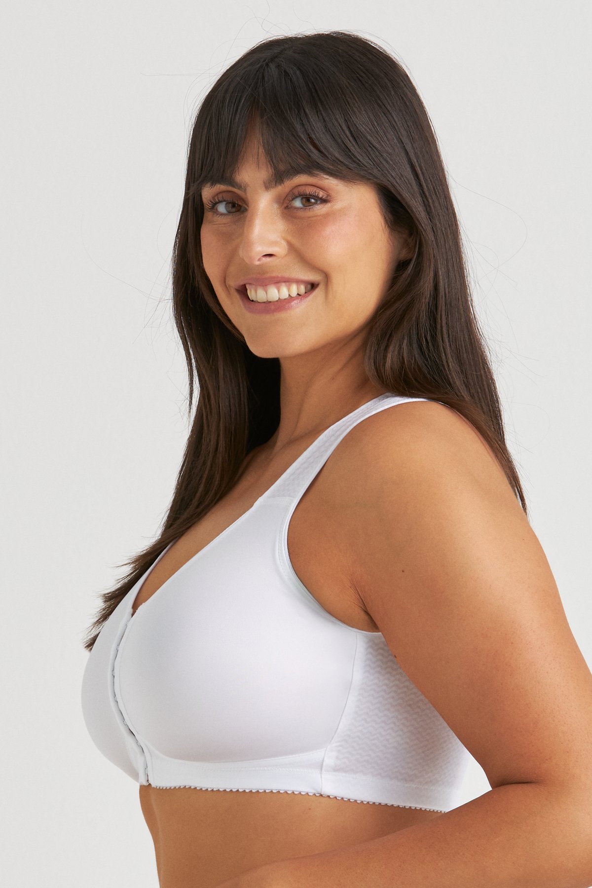 Nova front closure bra