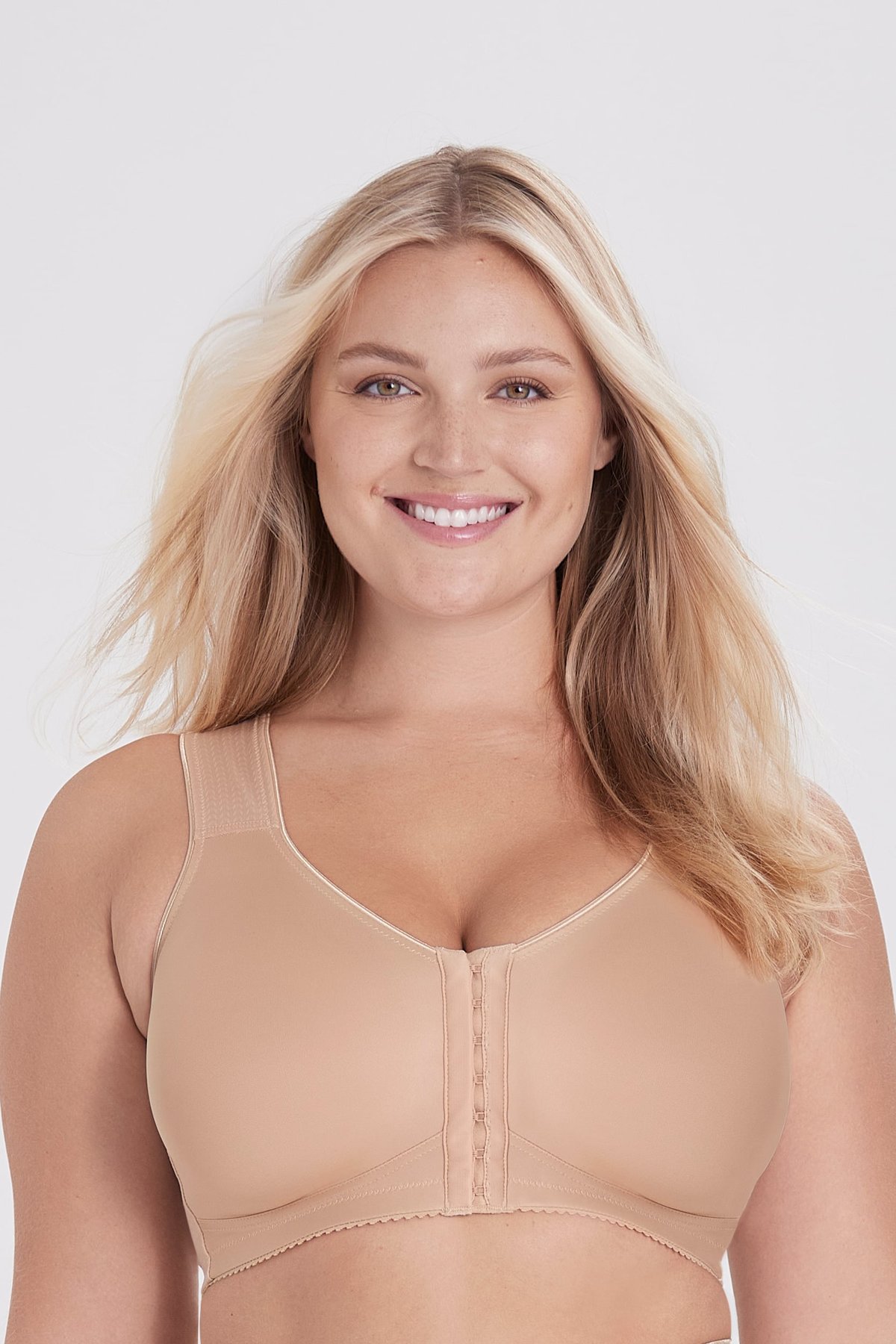 Nova front closure bra