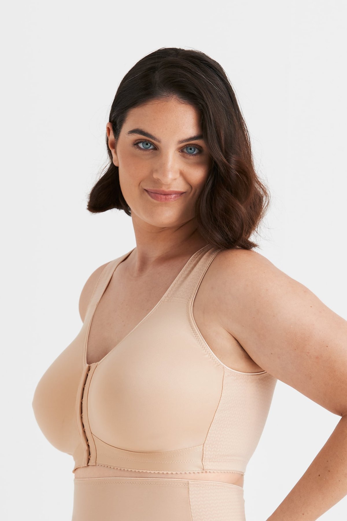 Nova front closure bra