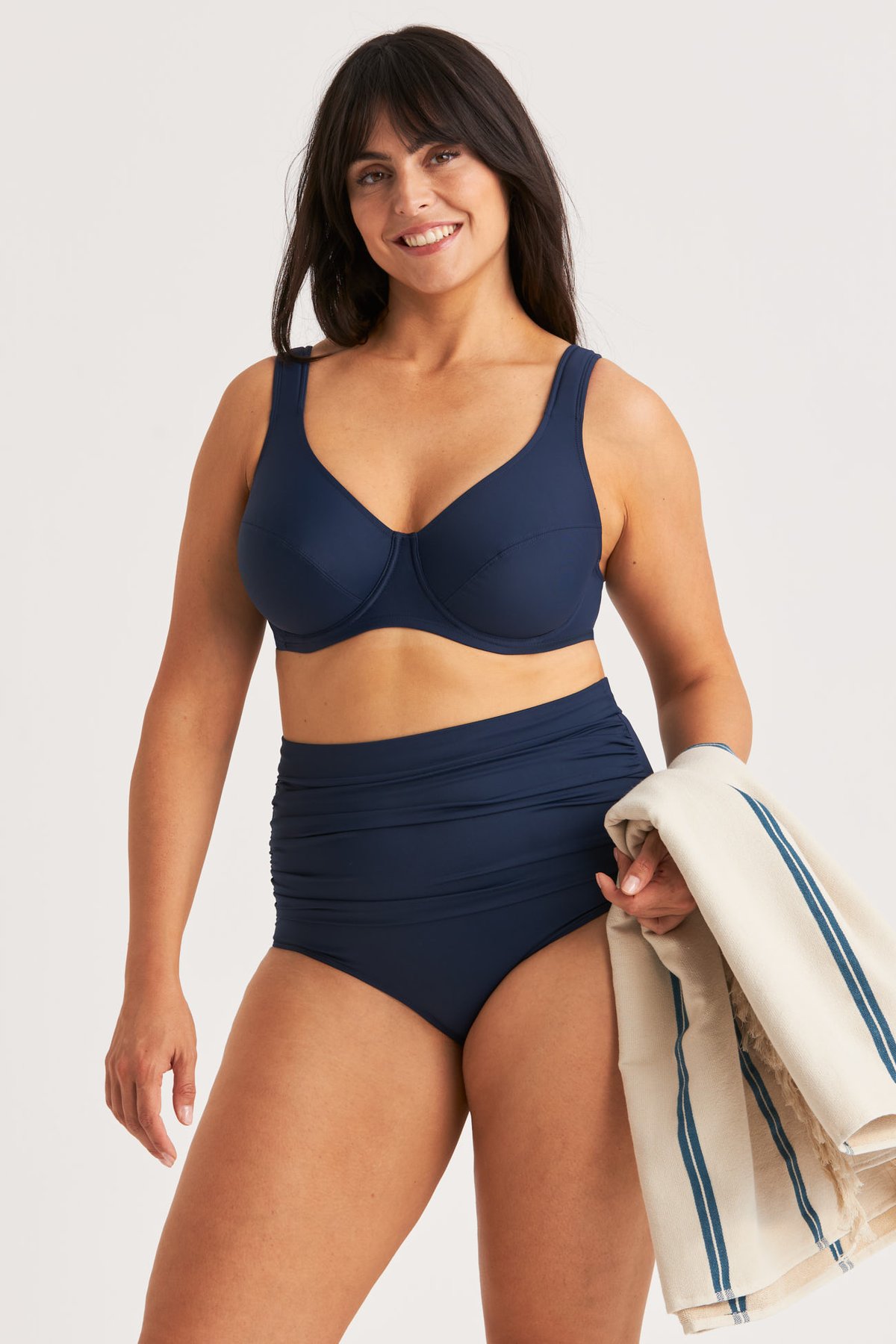 Maya bikini bh