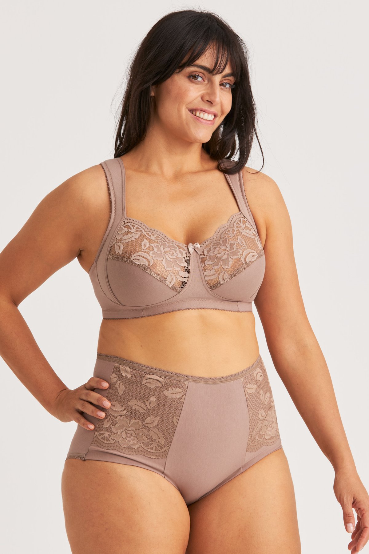 Lovely Lace bra