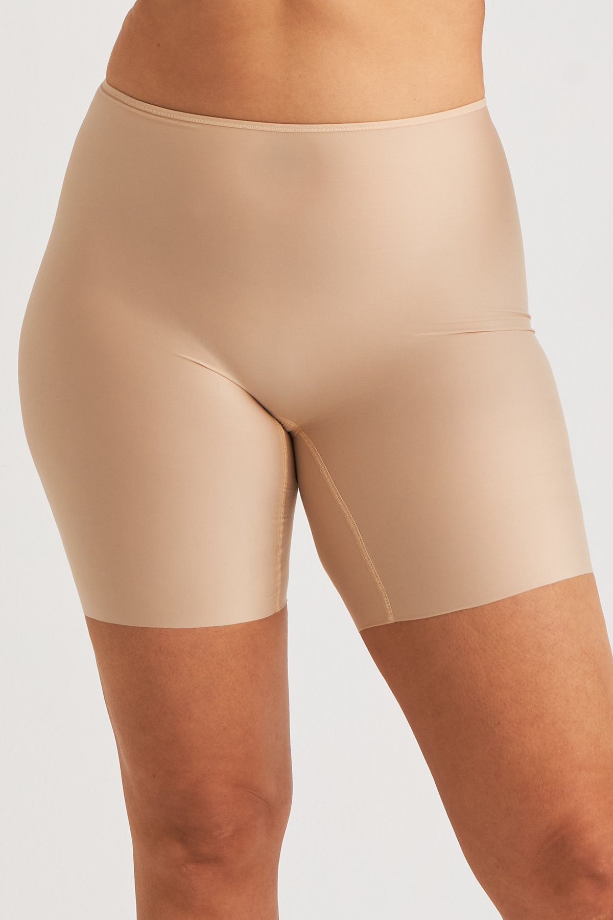 Cool Sensation panty with long legs