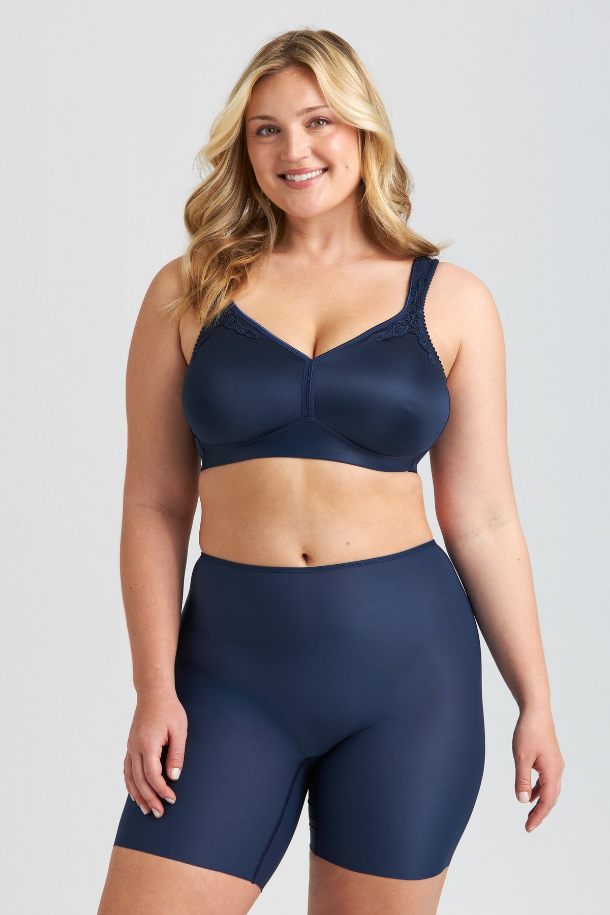 Cool Sensation panty with long legs