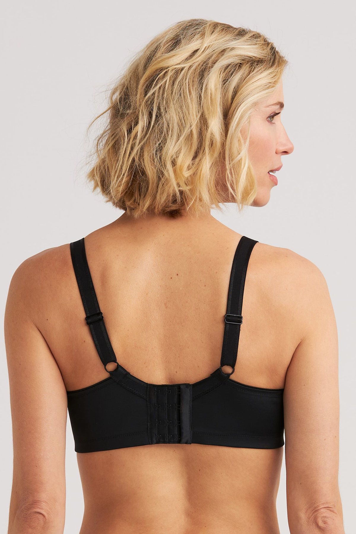 Stay Fresh Essential bra