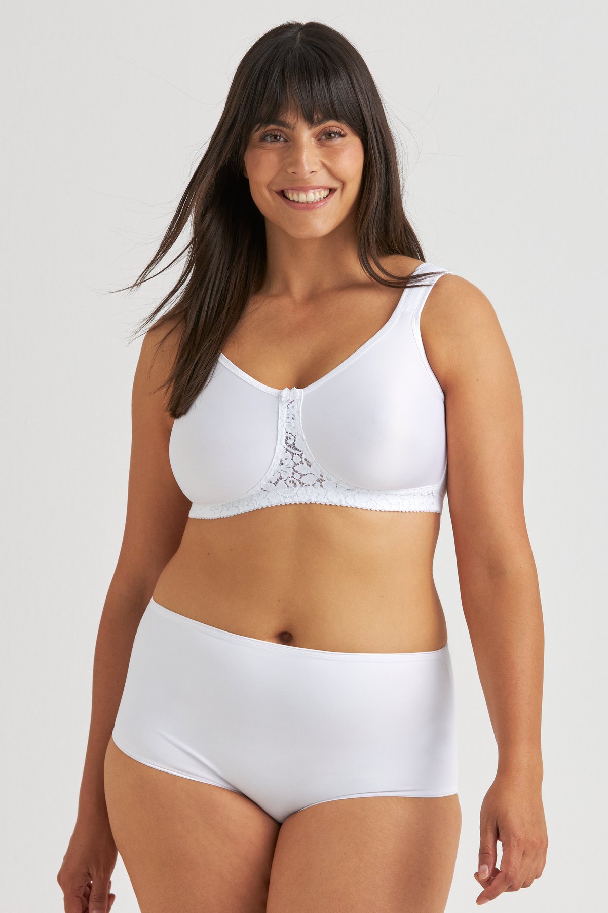 Smooth Lacy T-shirt bra