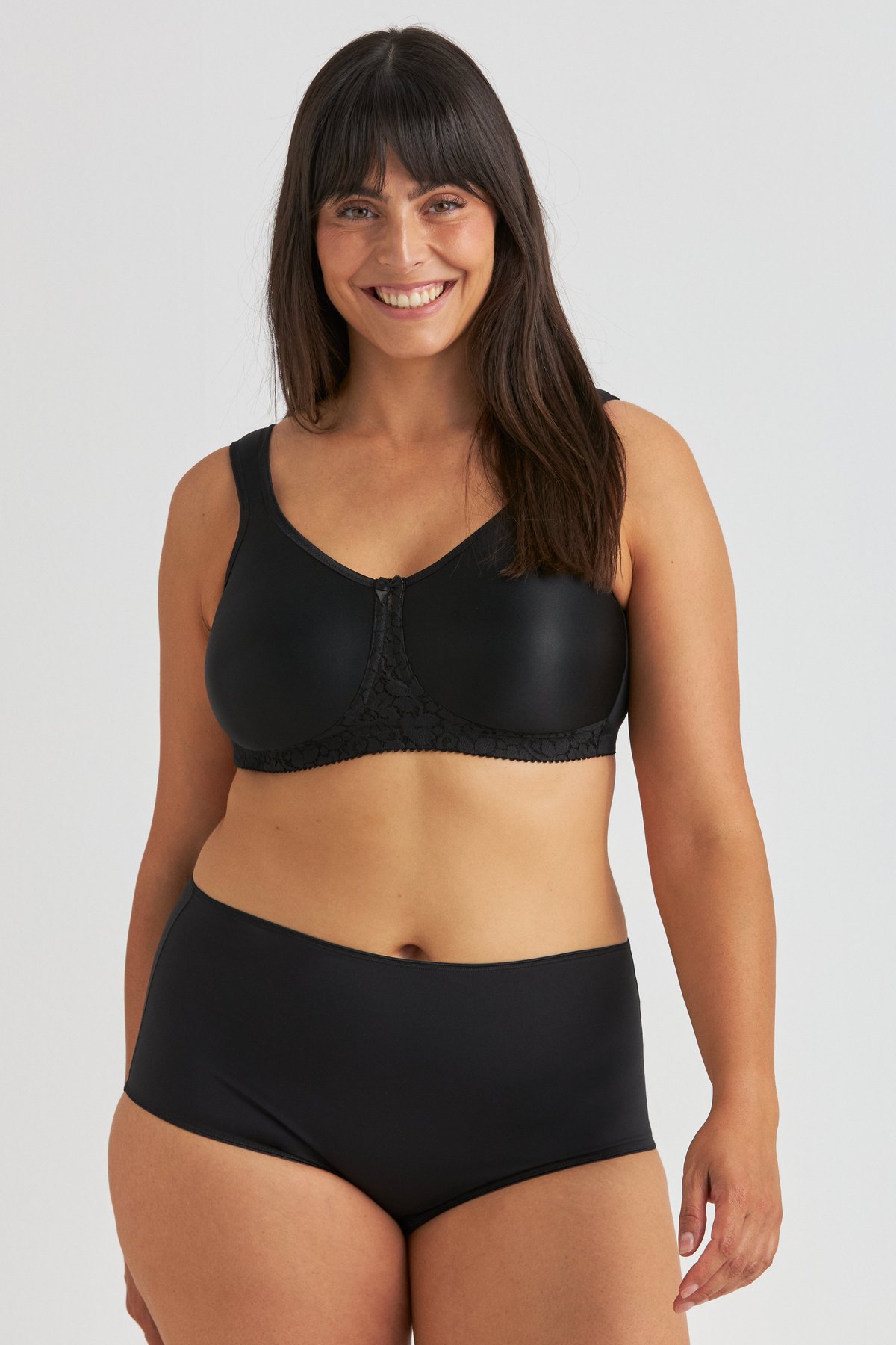 Smooth Lacy T-shirt bra