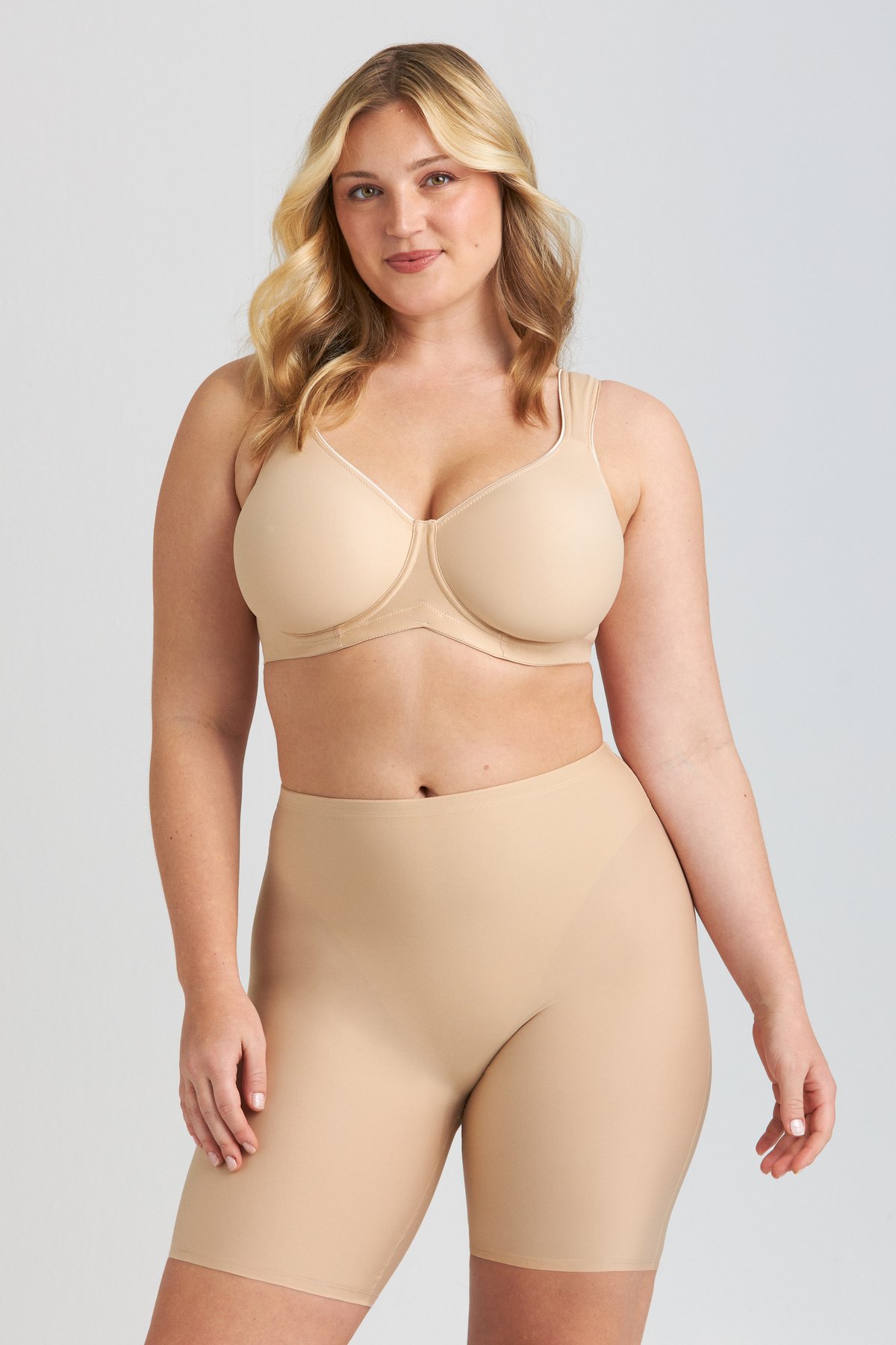 Cool Sensation panty with long legs & hem seam - Front-Lined