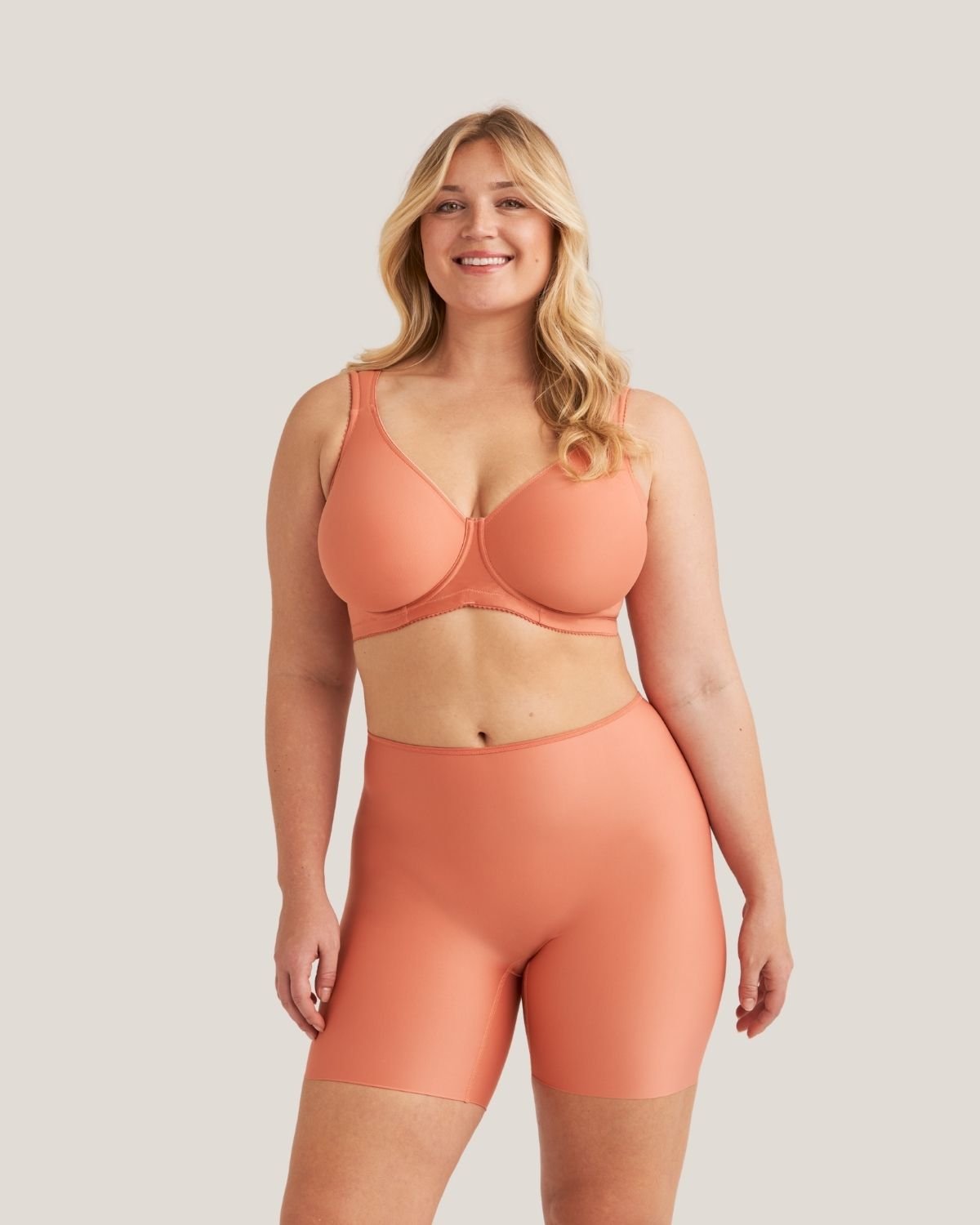 Stay Fresh with side wing + Cool Sensation with long legs Original peach